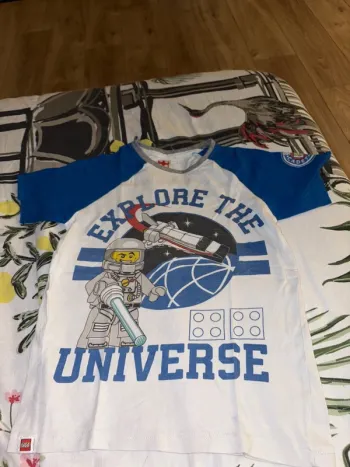 tee shirt
