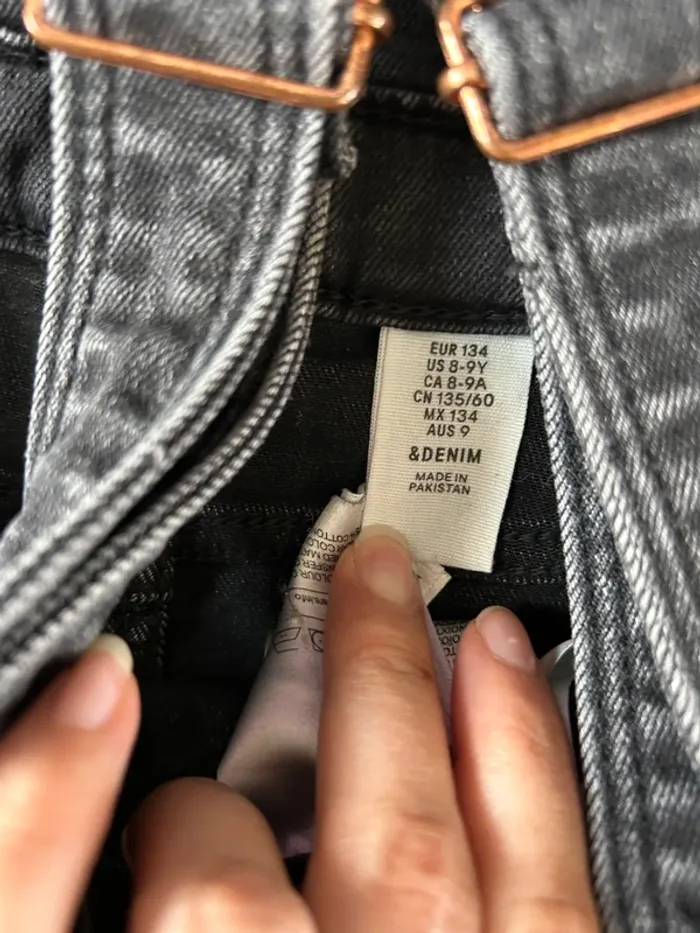 Lot de vêtements taille 9 ans - photo numéro 5