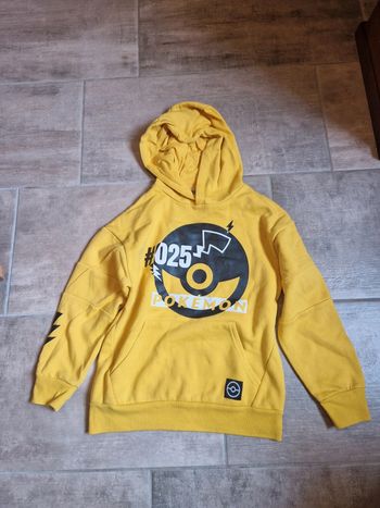 Pull pokemon 9/10 ans