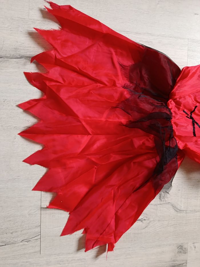 Déguisement diablesse taille 4/6 ans - photo numéro 2