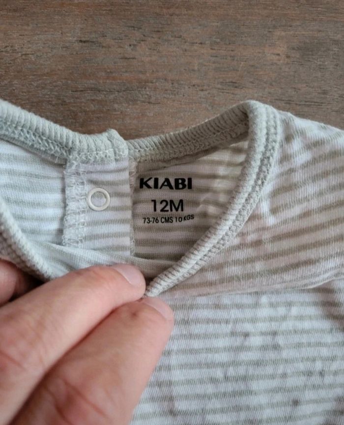 Lot 5 t-shirt 12 mois - photo numéro 4