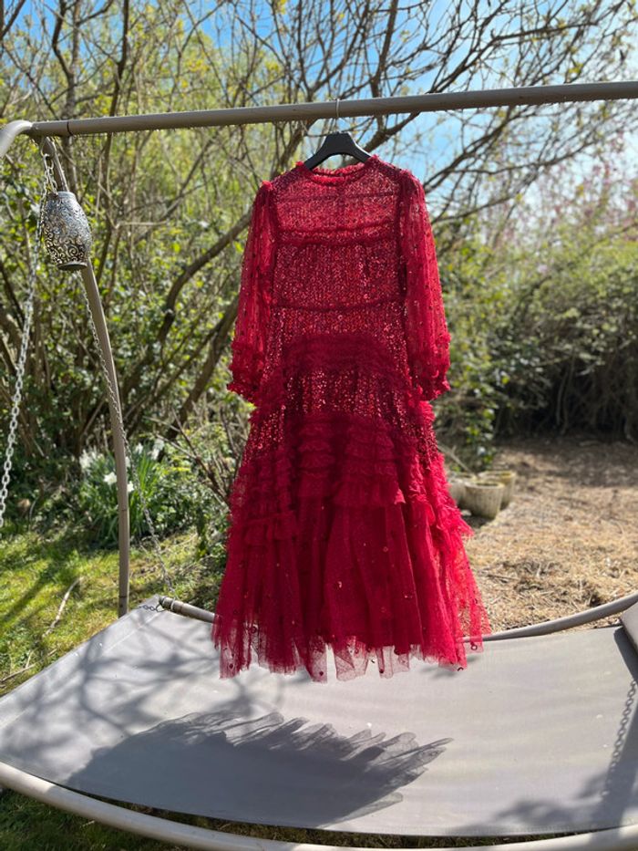 Robe longue Rouge voile paillettes jupon froufrou T 40