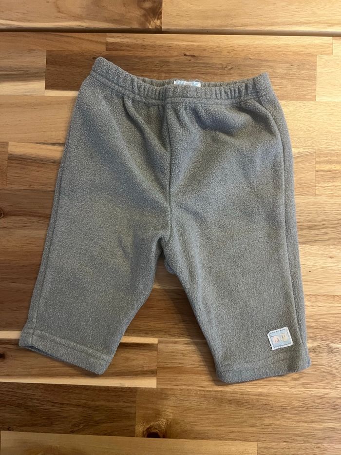 Pantalon 👖 WMK 6 mois - photo numéro 2