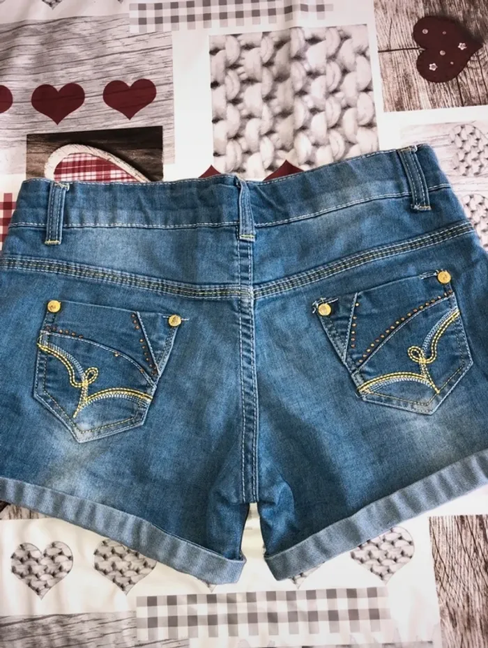 Short en jean 12 ans - photo numéro 2