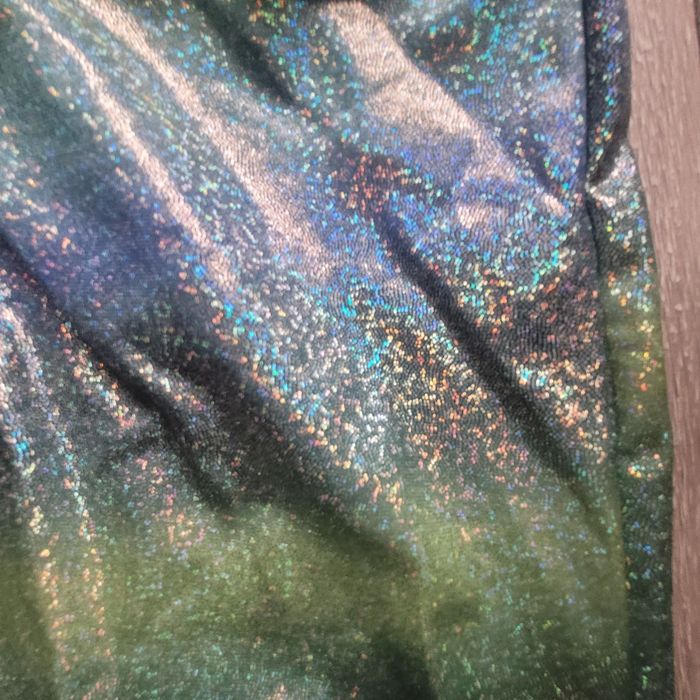 Magnifique maillot de bain sirène. Fille 2 ans 1/2. Haut + bas + queue de sirène - photo numéro 5