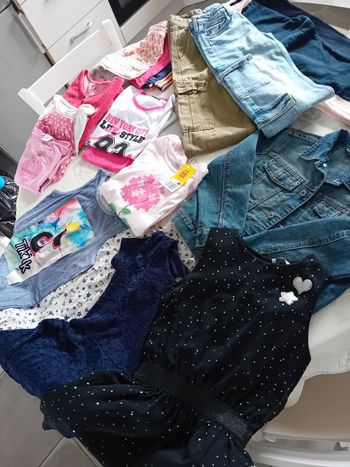 Lot vêtements fille