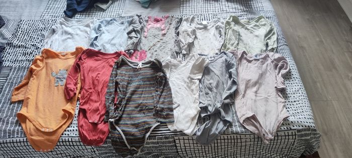 Lots de vêtements 24 mois 86 cm - photo numéro 3