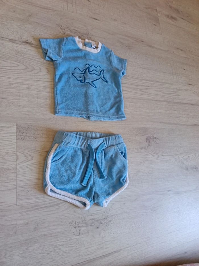 Ensemble 3 mois 62 cm Gémo short tee shirt neuf - photo numéro 3