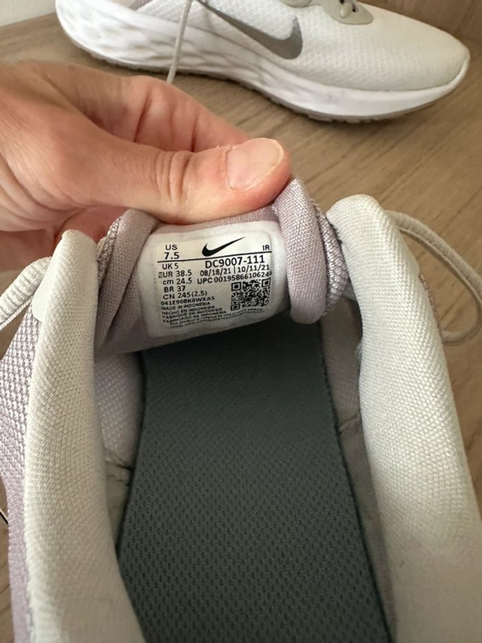 Basket sport taille 38.5 - photo numéro 4