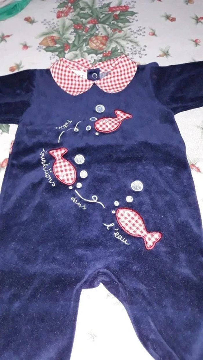 Lot de 3 pyjamas velours taille 3 mois - photo numéro 3