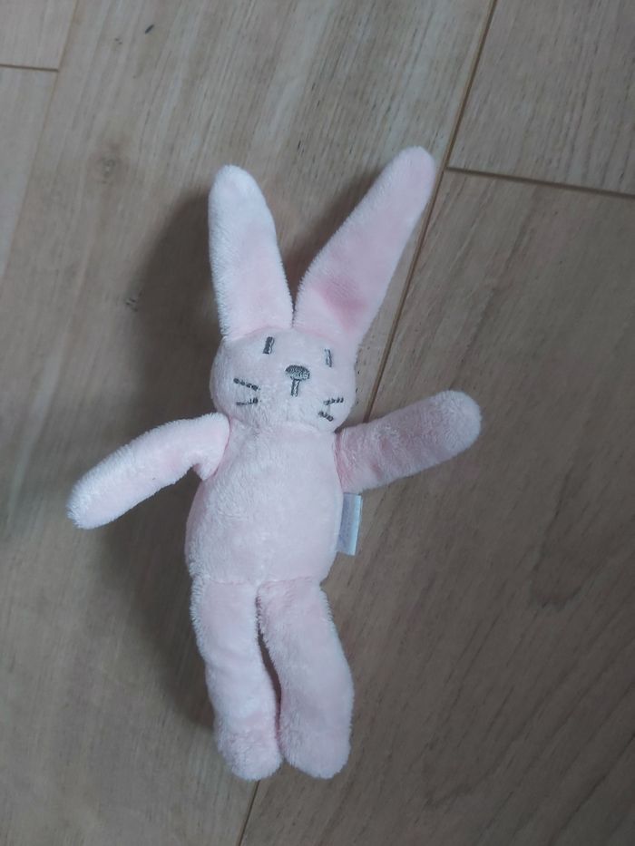 Petite peluche lapin rose Jacadi