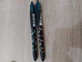 Lots Bic 4 couleurs éditions spéciales