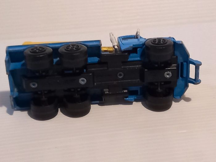 Majorette camion grue - photo numéro 5