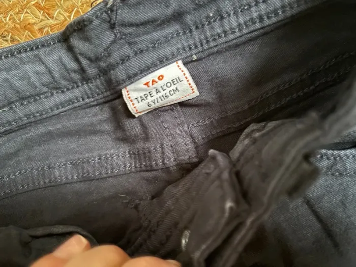 Short Chino TAO 6 ans bleu marine tbe - photo numéro 2