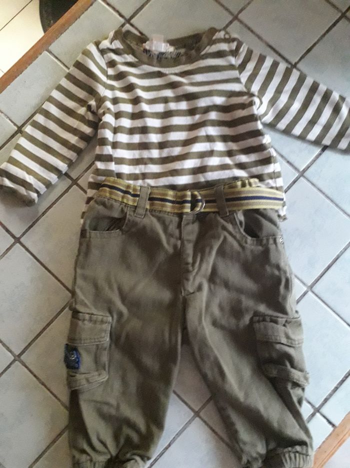 Ensemble pantalon + tee-shirt