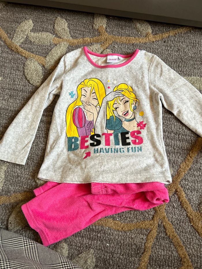Pyjama 2 pièces fille Disney