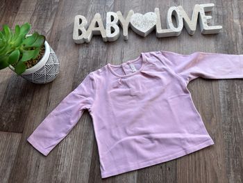 - Haut ML - 6 mois - Très bon état