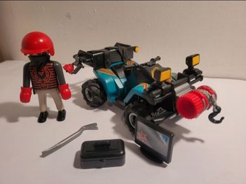 Quad avec treuil et bandit Playmobil 6879