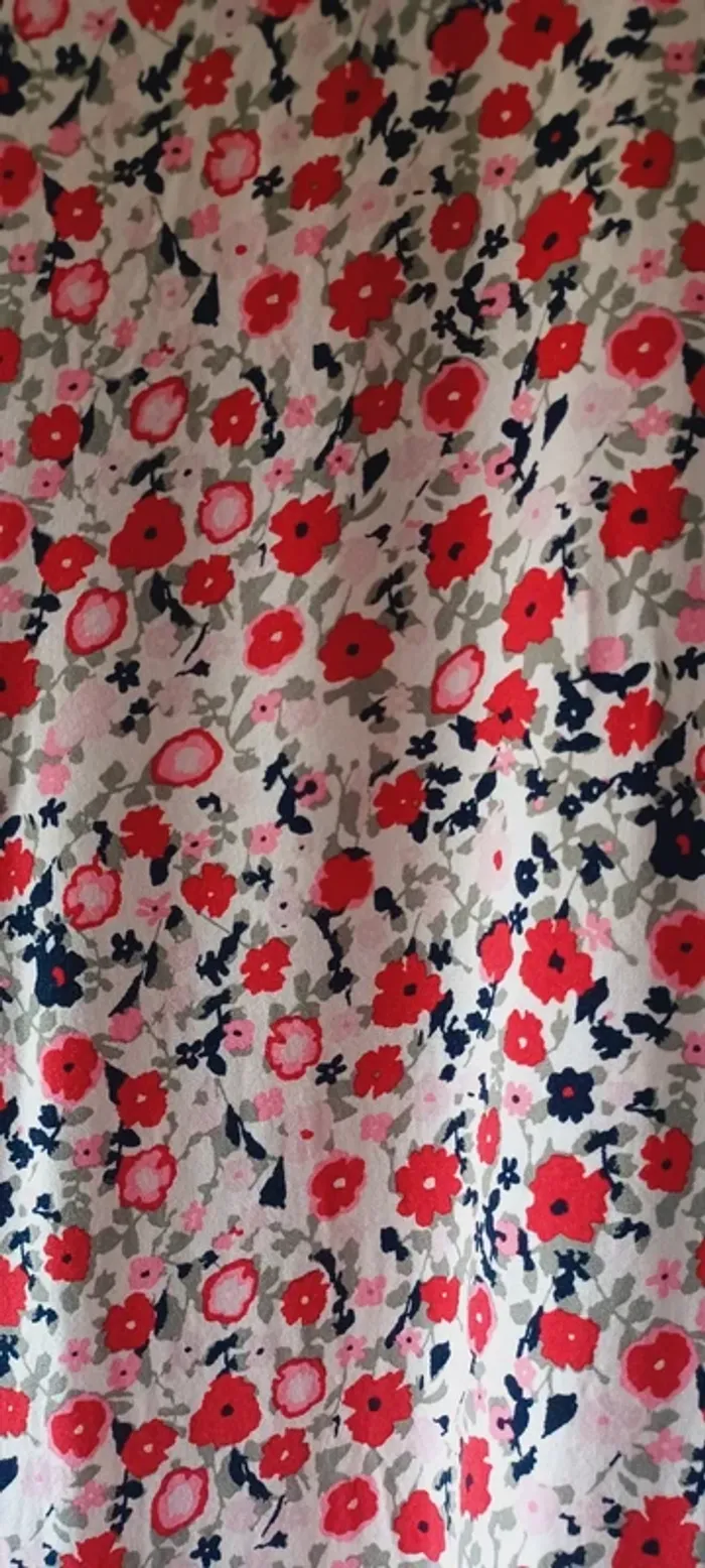 Pantalon fluide femme, motif fleuri, marque Vero Moda, taille S, en très bon état. - photo numéro 4
