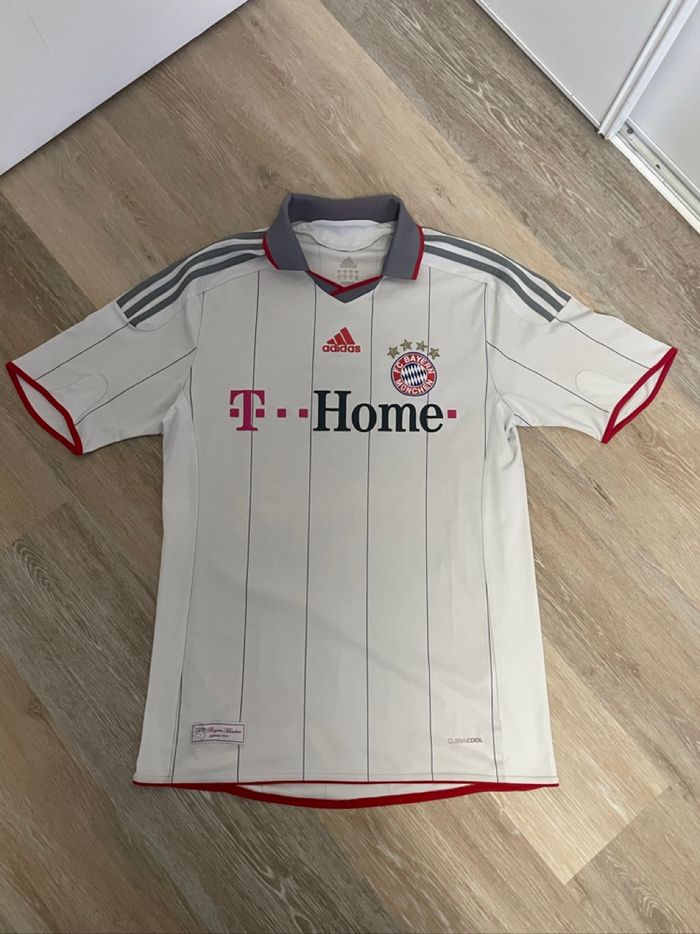 maillot de foot vintage Bayern Munich 2009/2010