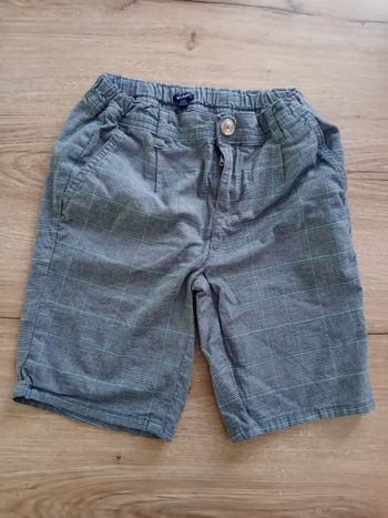 Short Kiabi 9 ans