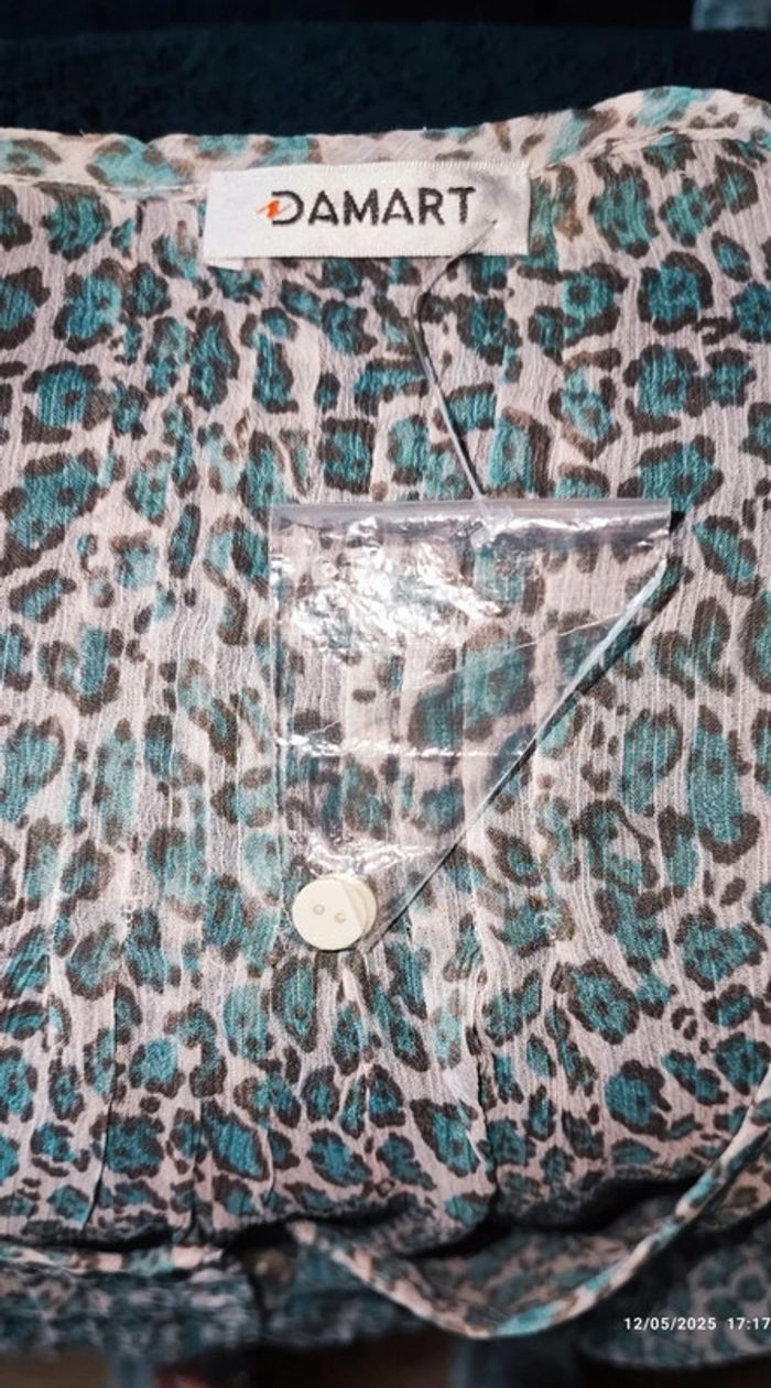 Ensemble jupe et blouse motif Léopard bleu Damart - photo numéro 8