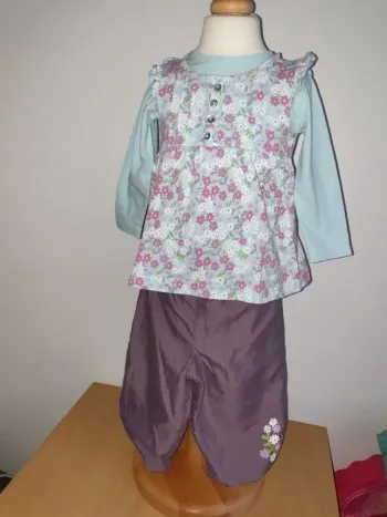 Ensemble 3 pièces  T-shirt, tunique et pantalon 18 mois