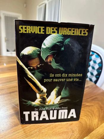 Service des urgences. Ils ont 10 minutes pour sauver une vie trauma