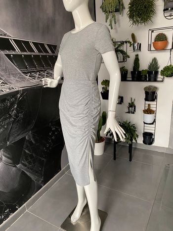 Ensemble teeshirt et jupe fendue