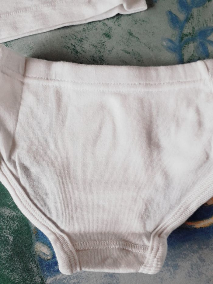 Lot maillot de corps + slip - 4 ans - photo numéro 12