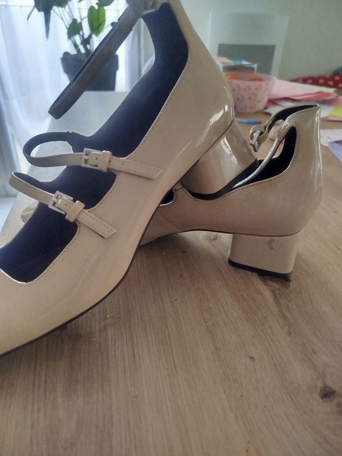 #kytie40chaussurefemme. Babys taille 40 - photo numéro 2