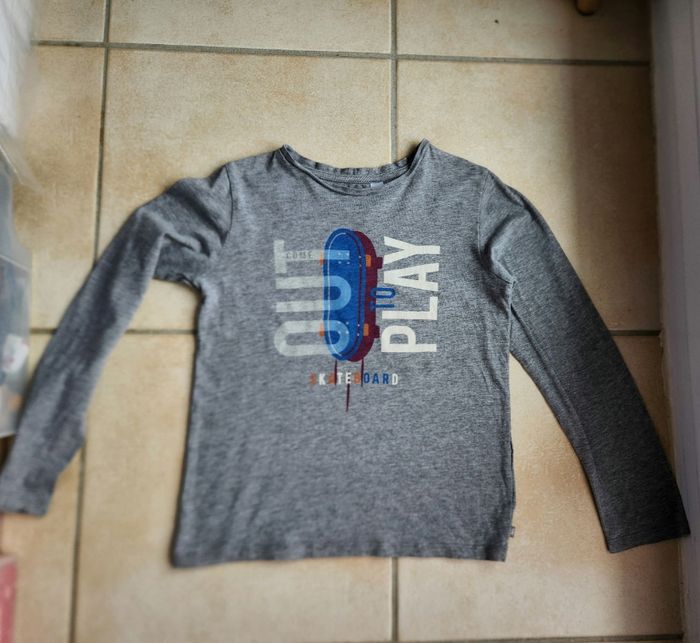 T-shirt Okaidi taille 8 ans