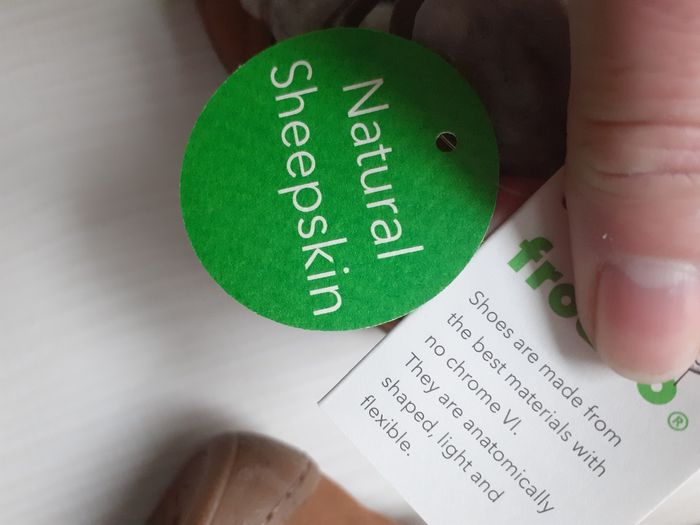 Bottines FRODFO NEUVES 21  cuir fourrées mouton - photo numéro 4