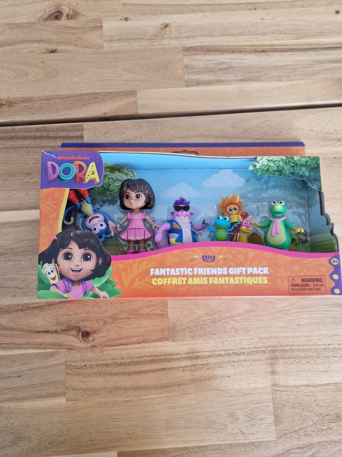 Coffret figurine dora l'exploratrice neuf - photo numéro 3