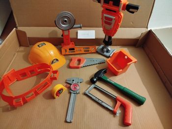 outils de bricolage enfant