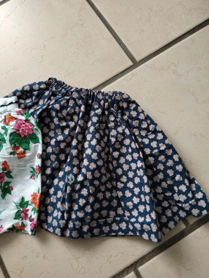 2 jupes - photo numéro 2