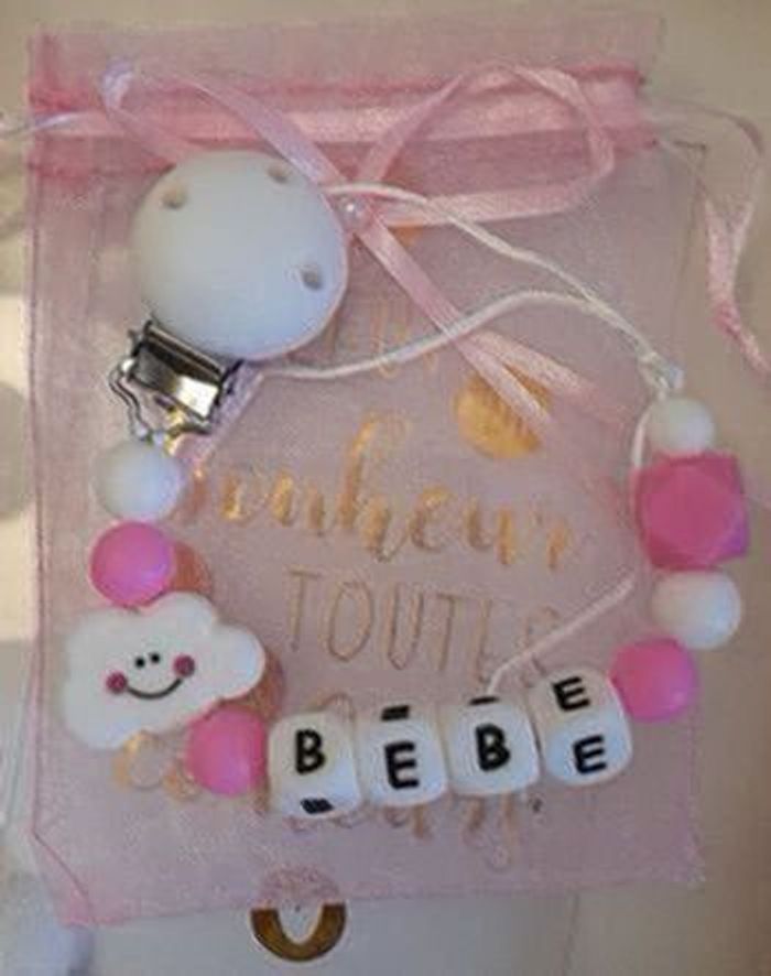 Attache tétine personnalisé avec pochette cadeau - photo numéro 2