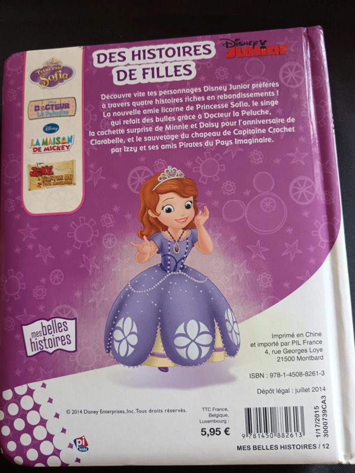 Livre des histoires de filles - photo numéro 3
