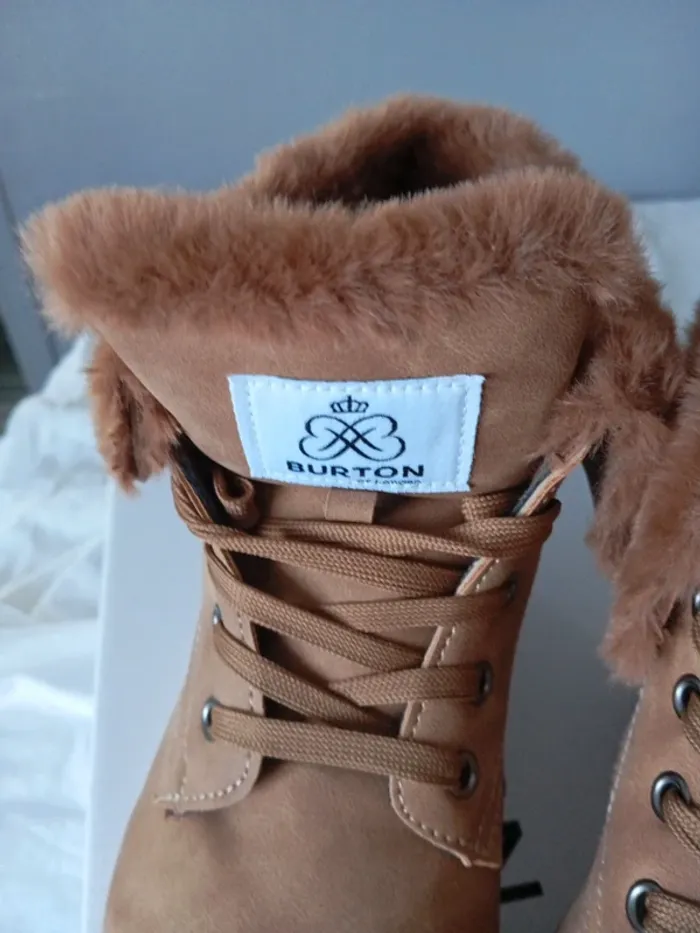 Boots femme Burton taille 37 - photo numéro 8