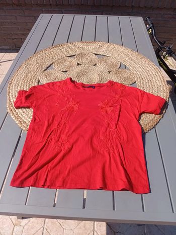 T-shirt rouge taille S