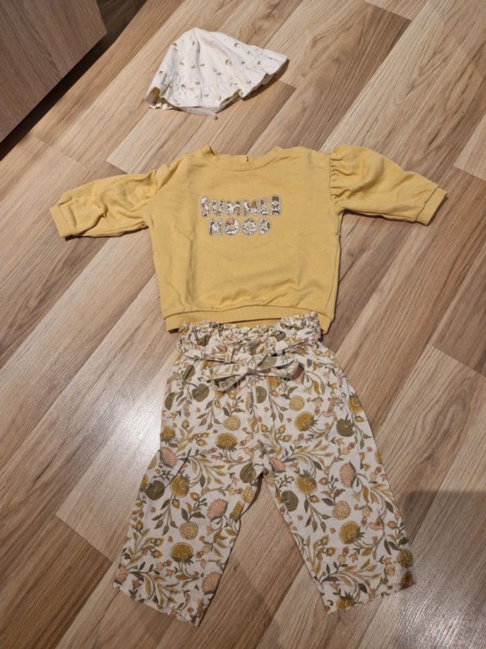 Ensemble sweat pantalon chapeau 9 mois