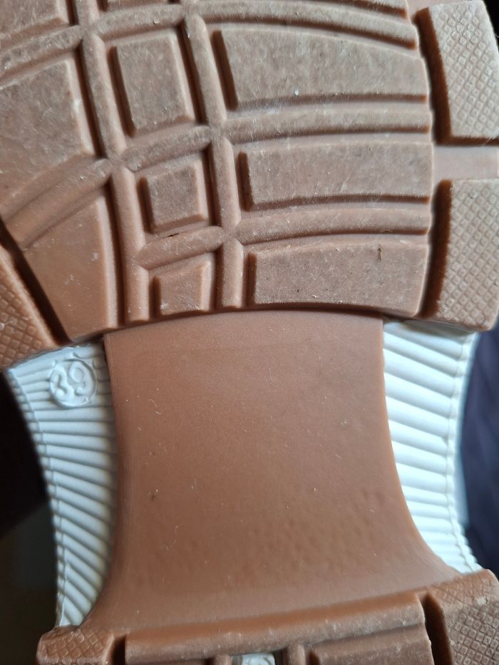 Baskets montantes stitch - photo numéro 3