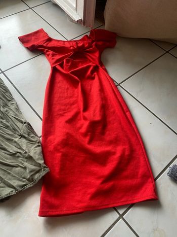 Robe rouge, taille 34