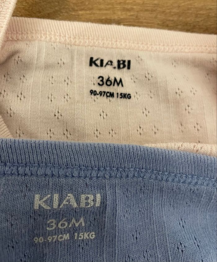 Lots 2 Bodies Kiabi Fille Taille 3 ans Kiabi - photo numéro 3