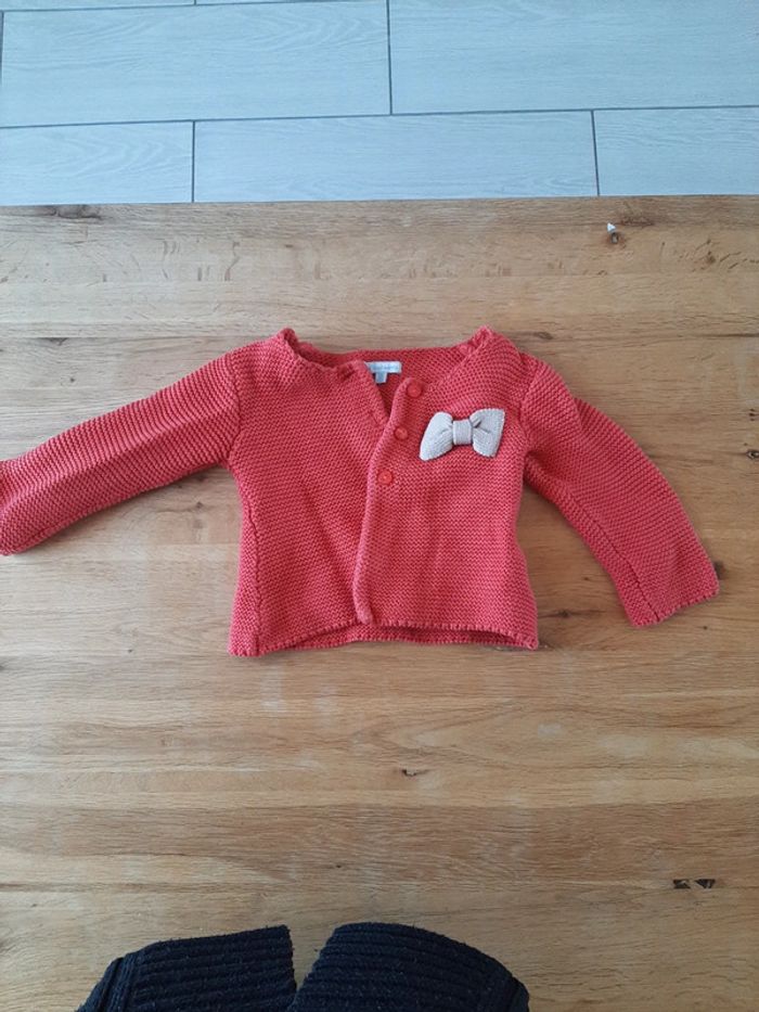 Gilet fille 9 mois