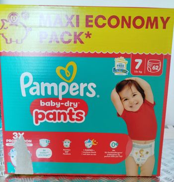 Pampers Pants T7 x62 Couches 15kgs +