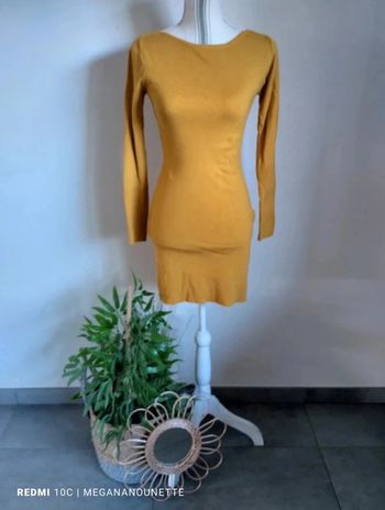 🦋 Magnifique robe pull jaune moutarde Taille 38 Boutique Parisienne