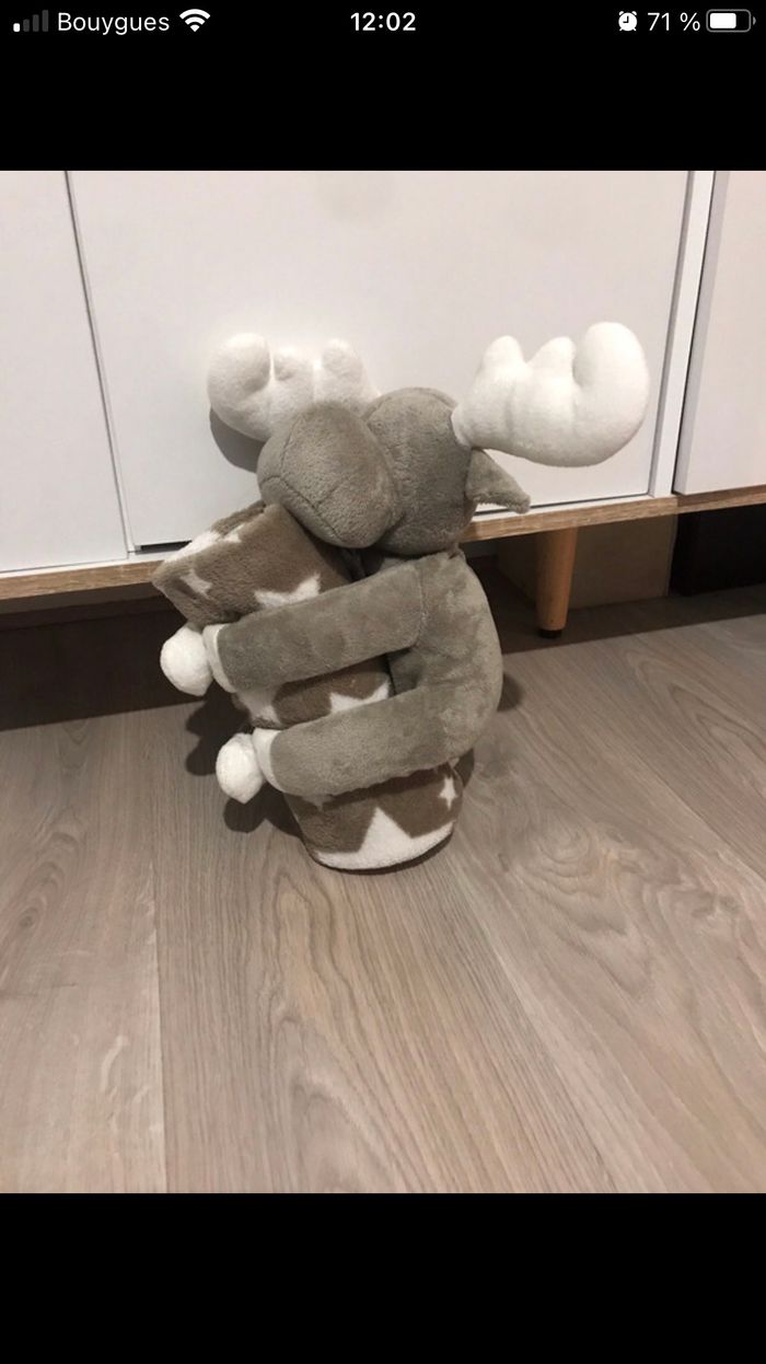 Peluche avec couverture