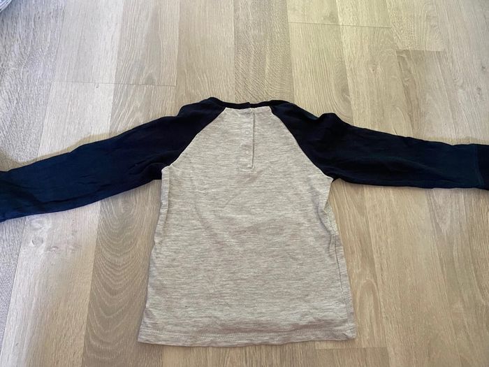 Tee shirt manche longue 24 mois - photo numéro 3
