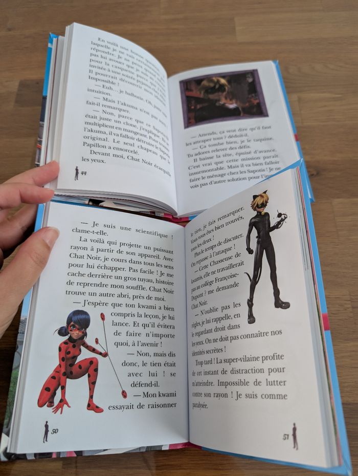 Lot 3 de 2 livres Miraculous Tome 13 et 28 - photo numéro 2